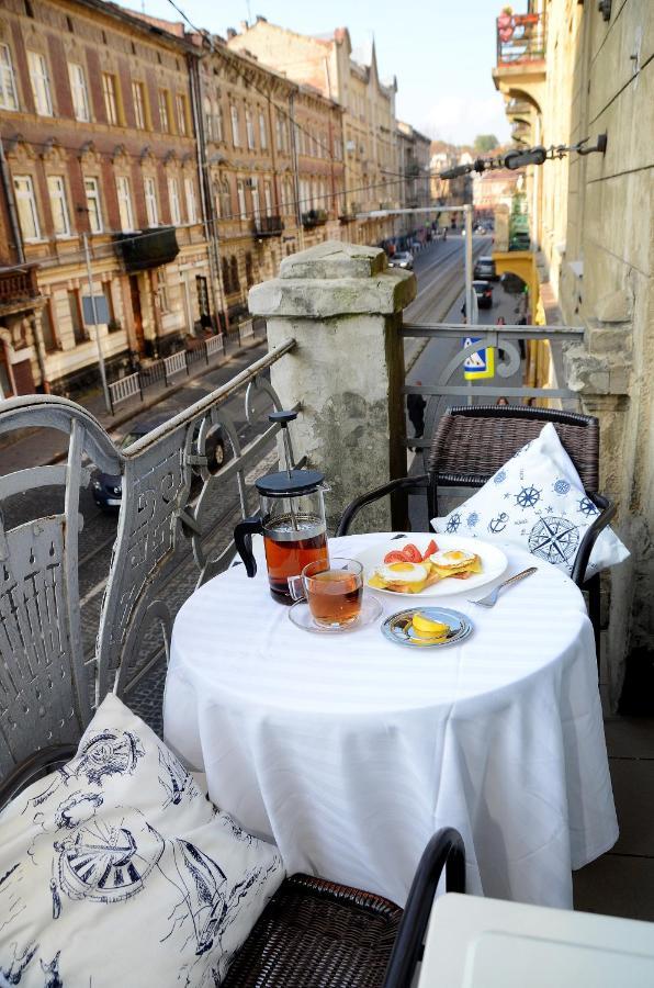 Panska Poduszka Hotel Lviv Exterior photo
